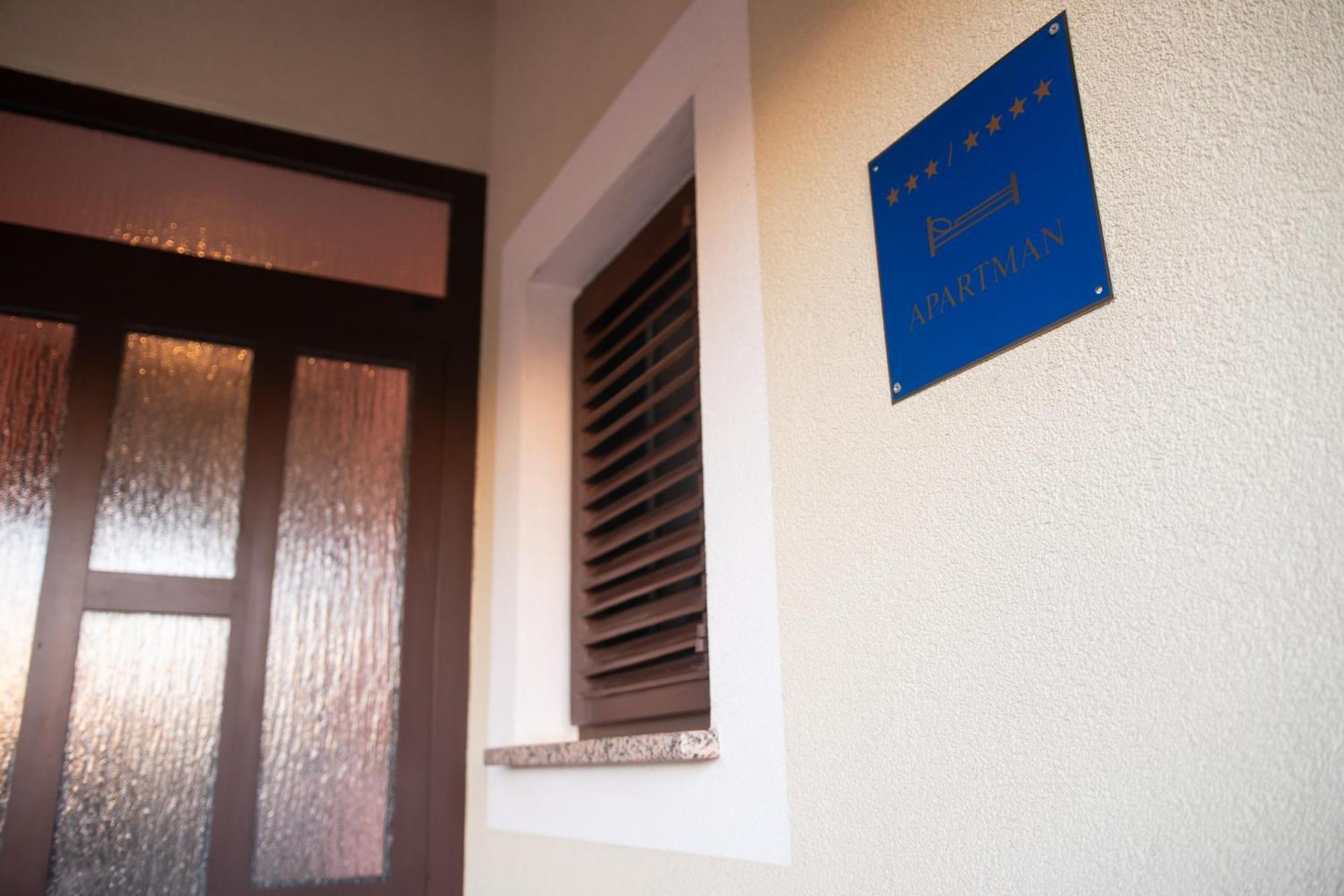 Apartments Angelica 1 Novigrad  Exterior photo